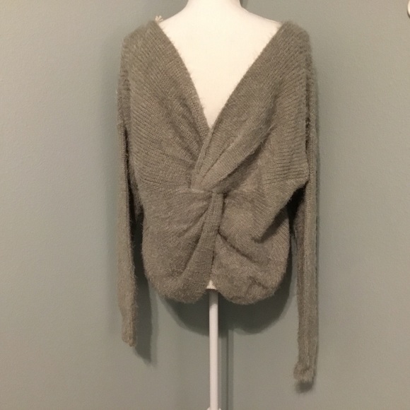 Knot Accent Open Back Sweater - Picture 7 of 7